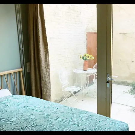 Trendy House 5min From Shoppingstreets Holiday home Bruges
