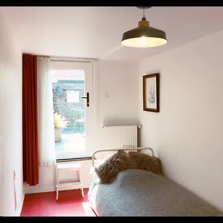 Hébergement de vacances Trendy House 5min From Shoppingstreets *